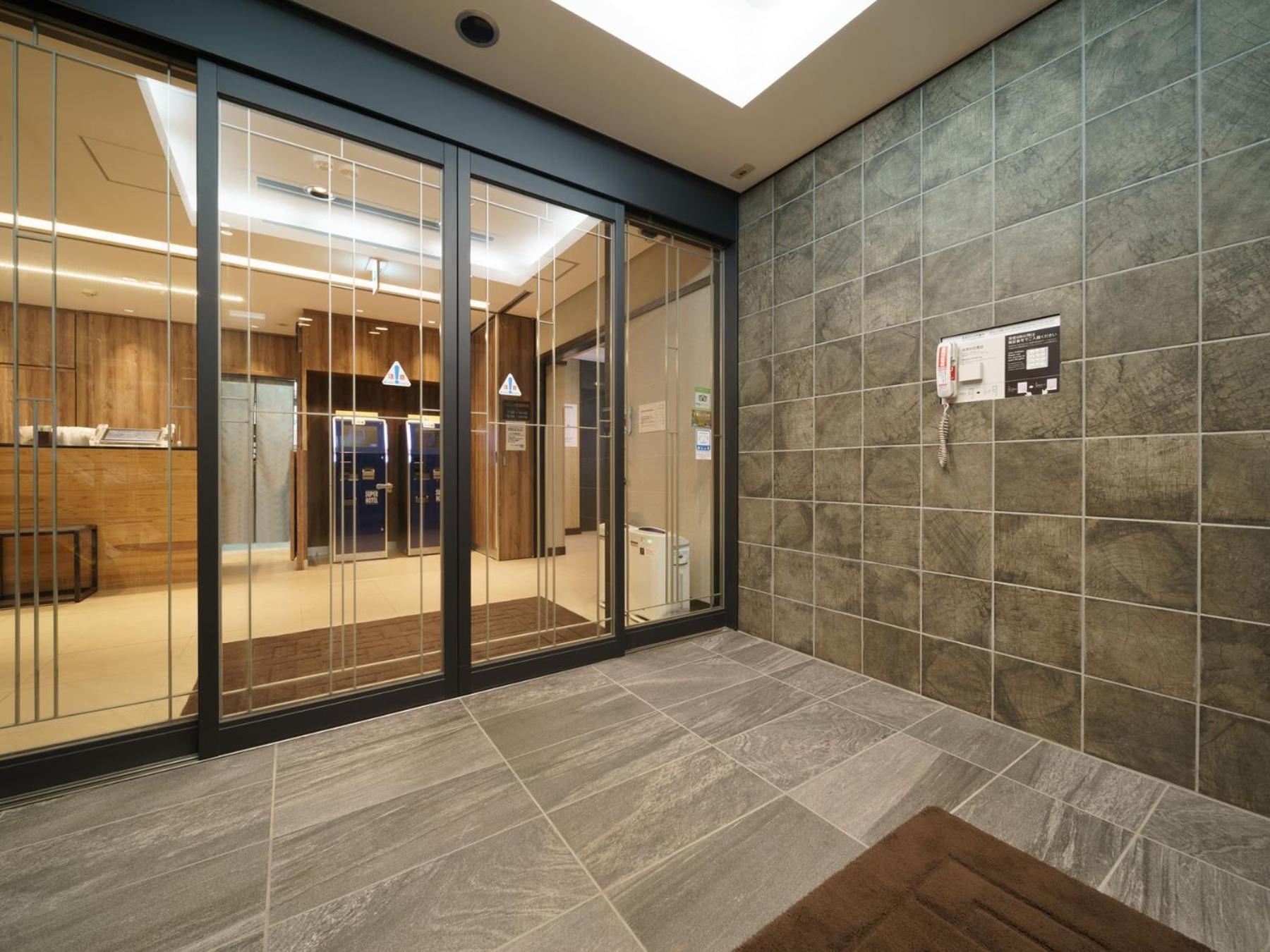 Super Hotel Chiba Ekimae מראה חיצוני תמונה